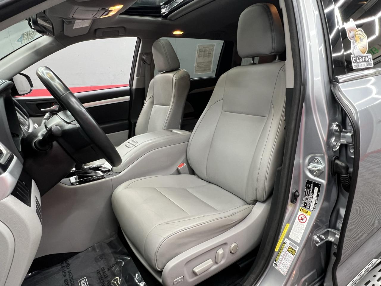 Toyota Highlander XLE FWD V6 2015