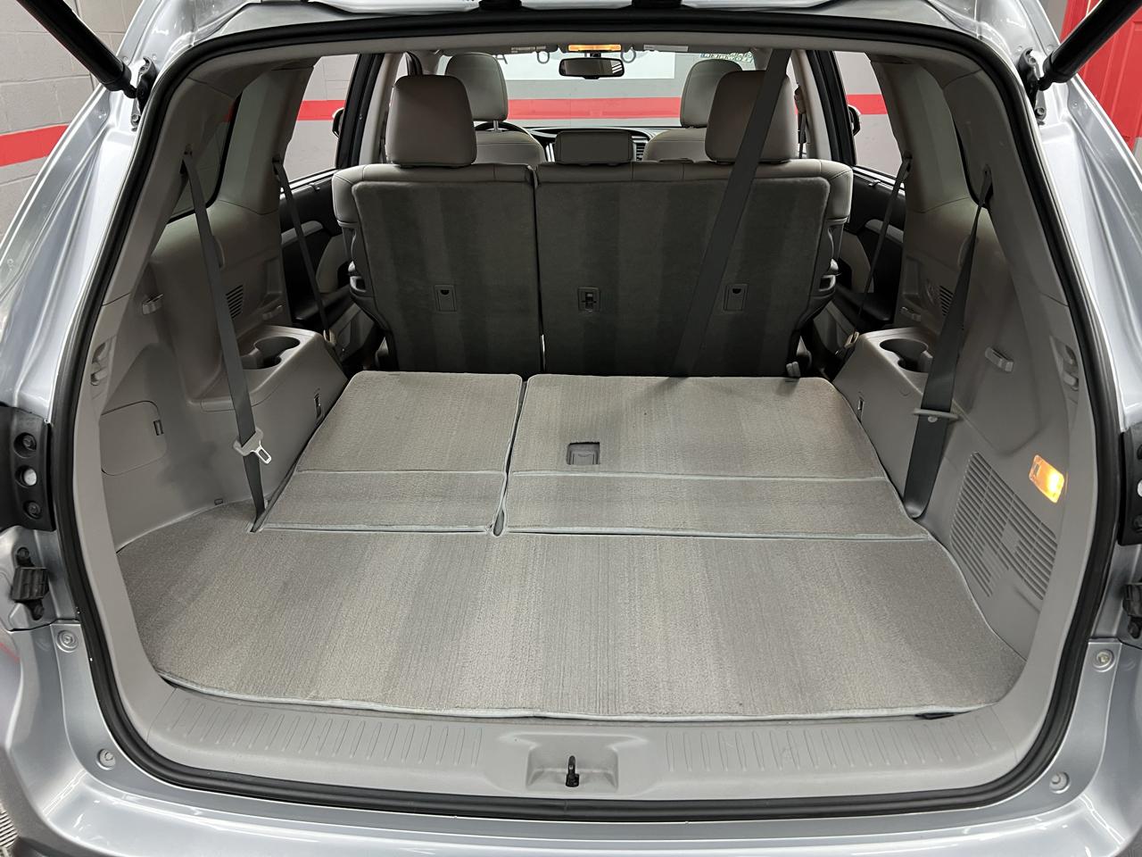Toyota Highlander XLE FWD V6 2015