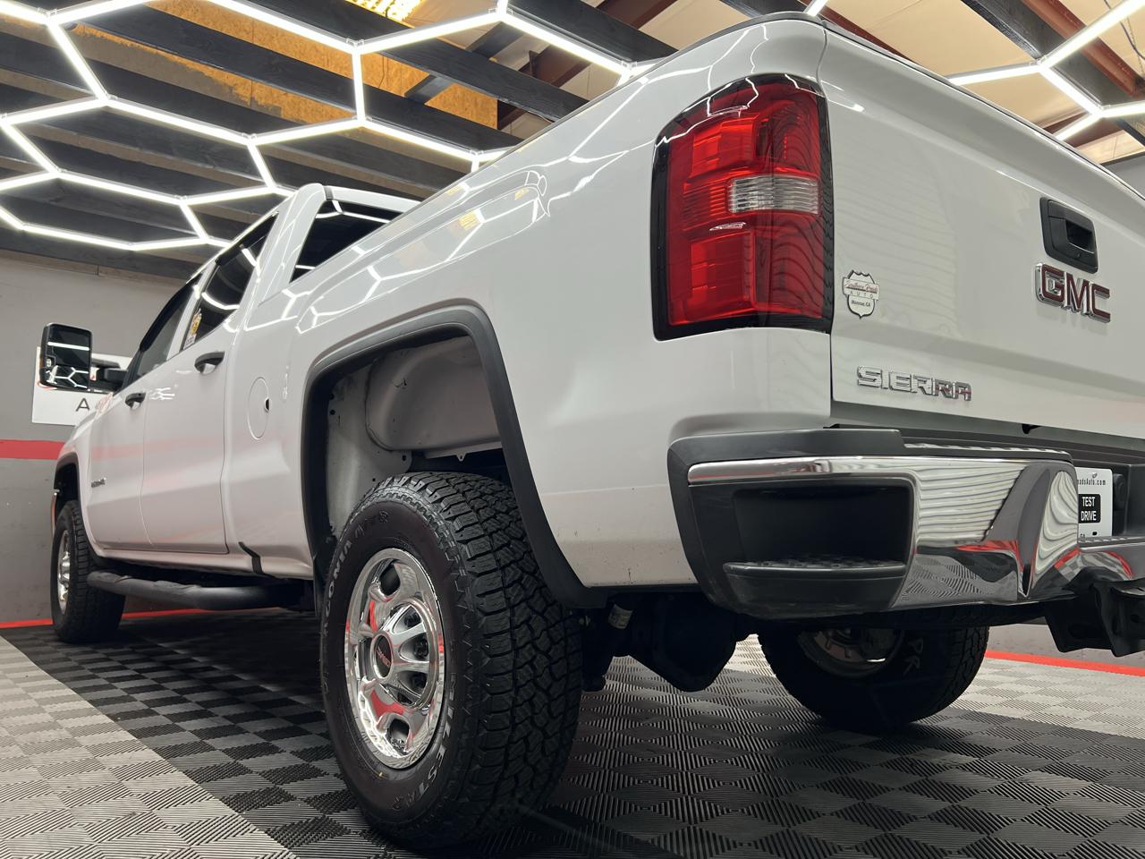GMC Sierra 2500HD 2WD Crew Cab 167.7" 2017