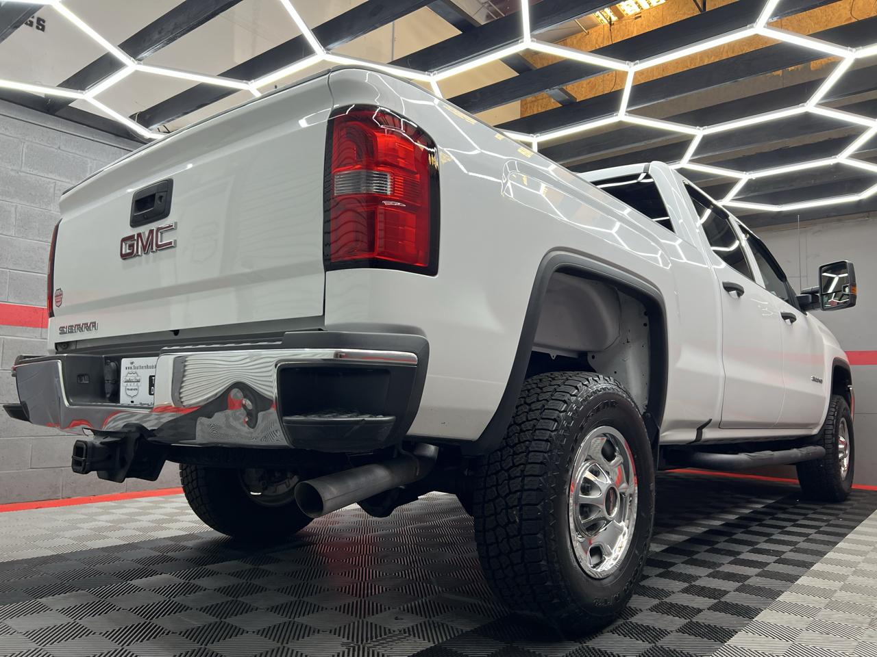 GMC Sierra 2500HD 2WD Crew Cab 167.7" 2017
