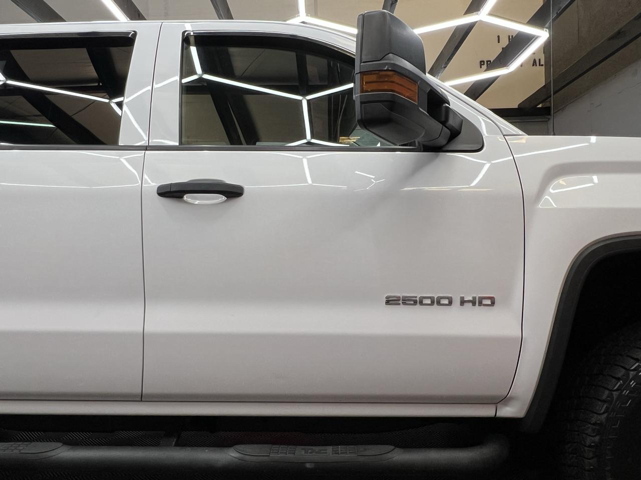GMC Sierra 2500HD 2WD Crew Cab 167.7" 2017