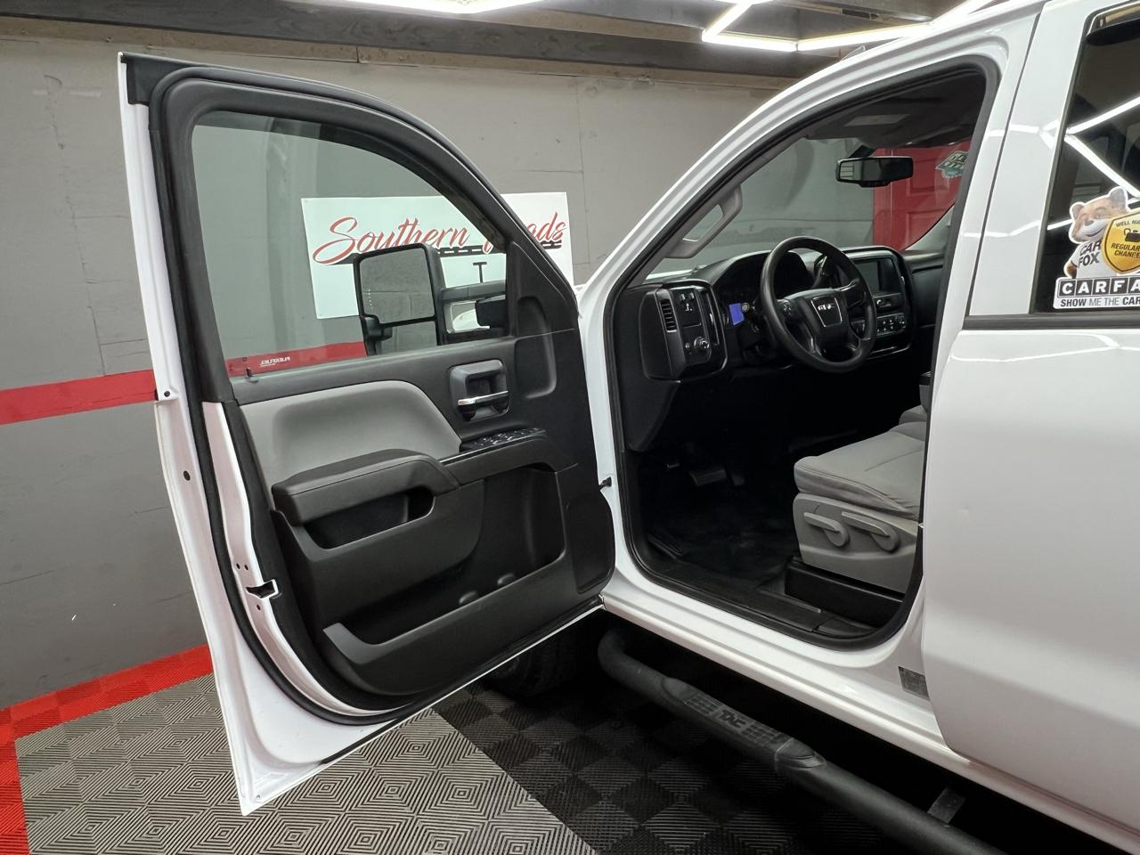 GMC Sierra 2500HD 2WD Crew Cab 167.7" 2017