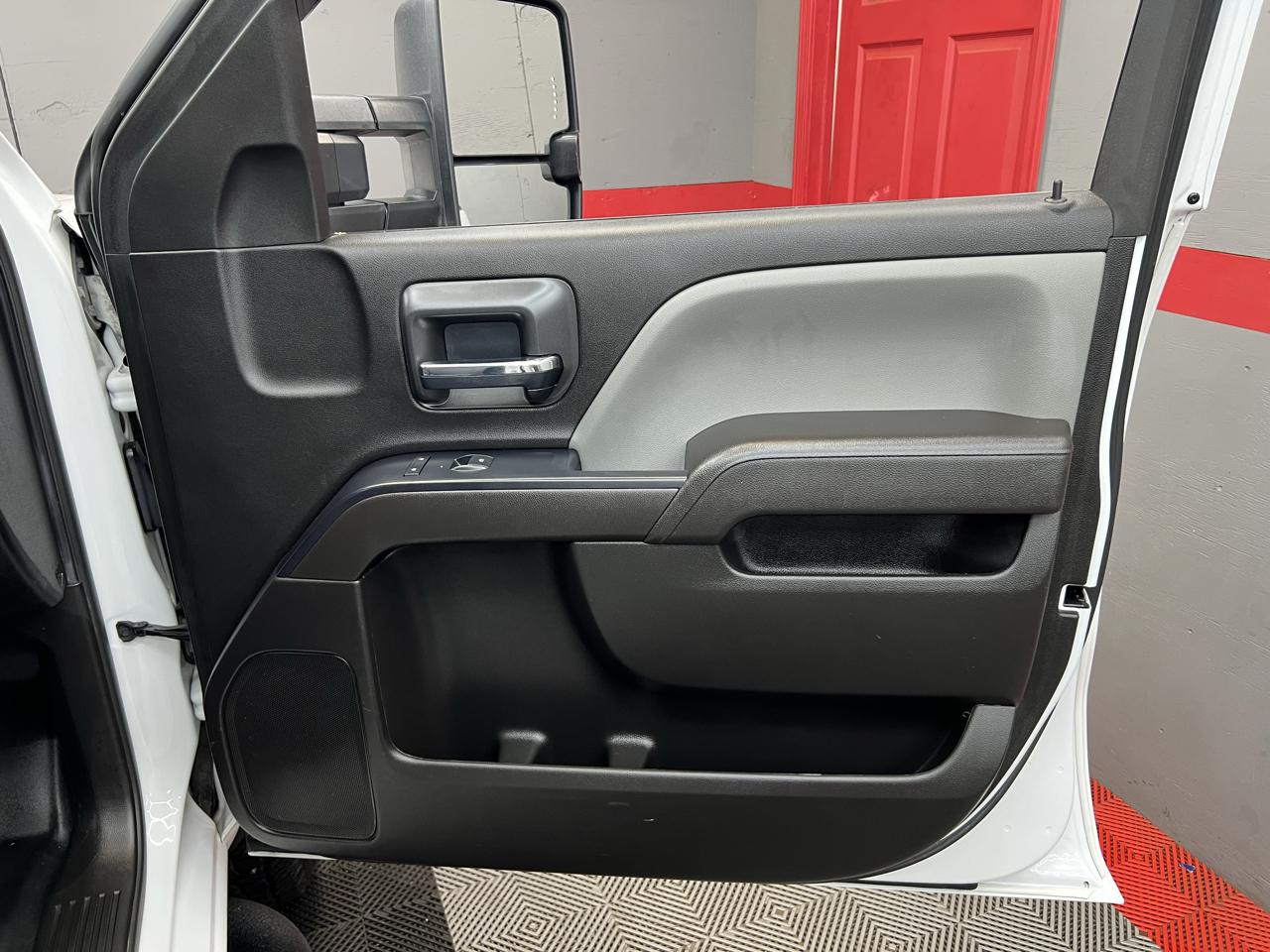 GMC Sierra 2500HD 2WD Crew Cab 167.7" 2017