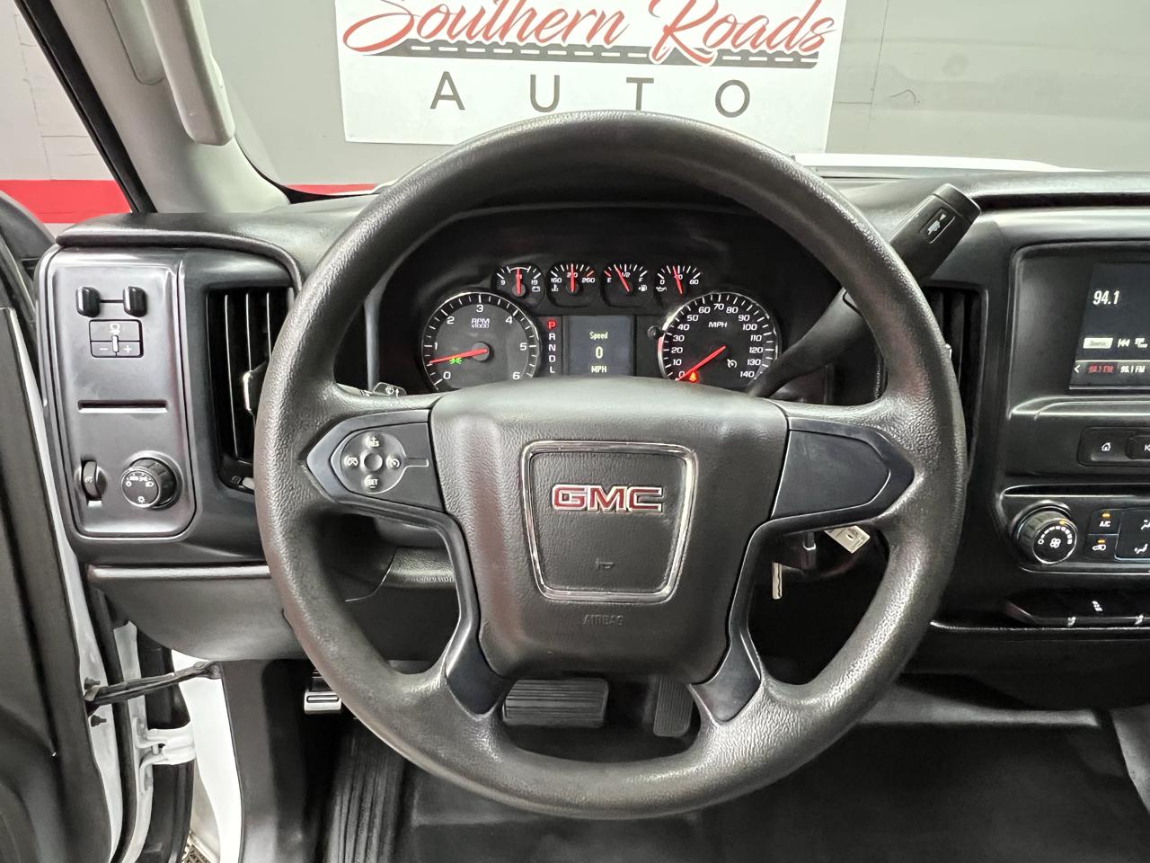 GMC Sierra 2500HD 2WD Crew Cab 167.7" 2017