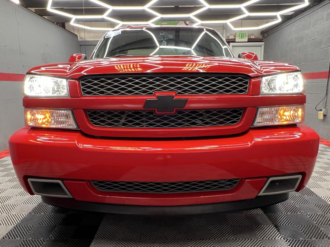 Chevrolet Silverado 1500 SS Ext. Cab Short Bed AWD 2003