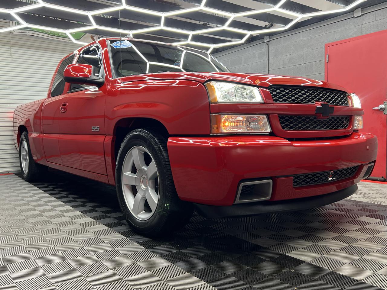 Chevrolet Silverado 1500 SS Ext. Cab Short Bed AWD 2003
