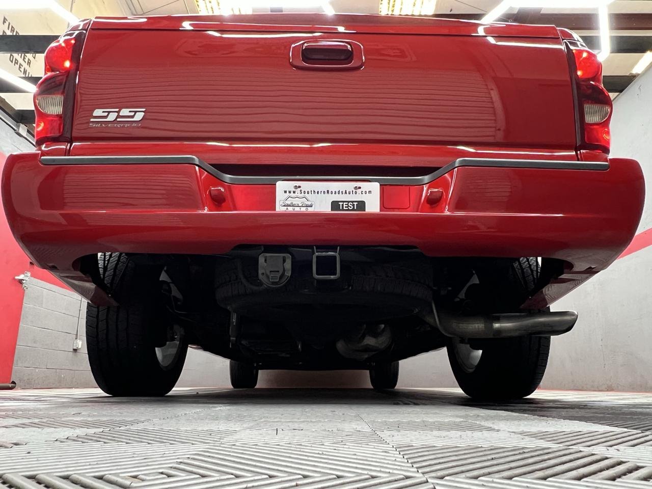 Chevrolet Silverado 1500 SS Ext. Cab Short Bed AWD 2003