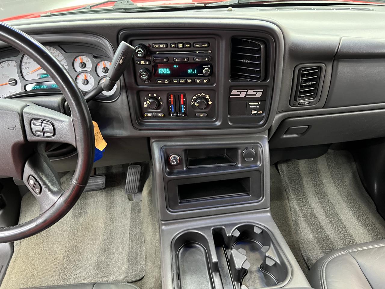 Chevrolet Silverado 1500 SS Ext. Cab Short Bed AWD 2003