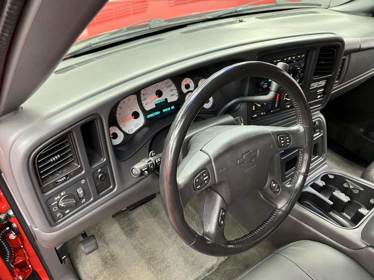 Chevrolet Silverado 1500 SS Ext. Cab Short Bed AWD 2003