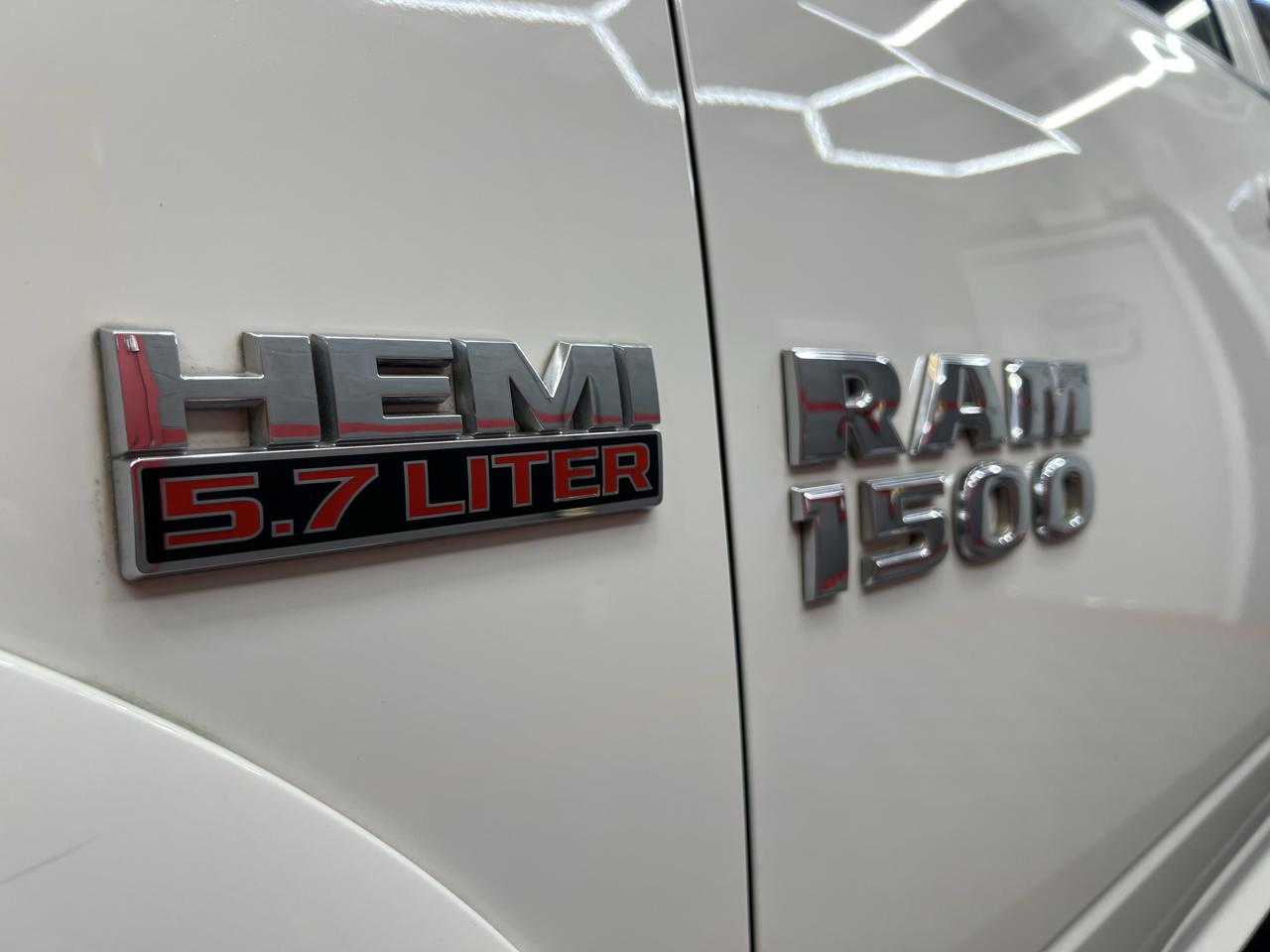 RAM 1500 Laramie Crew Cab SWB 4WD 2017
