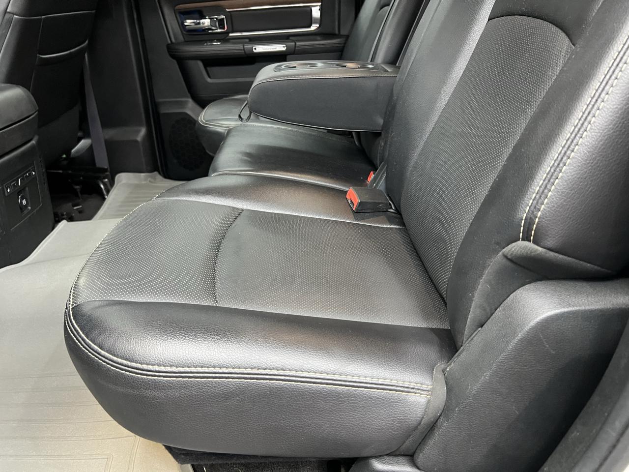 RAM 1500 Laramie Crew Cab SWB 4WD 2017