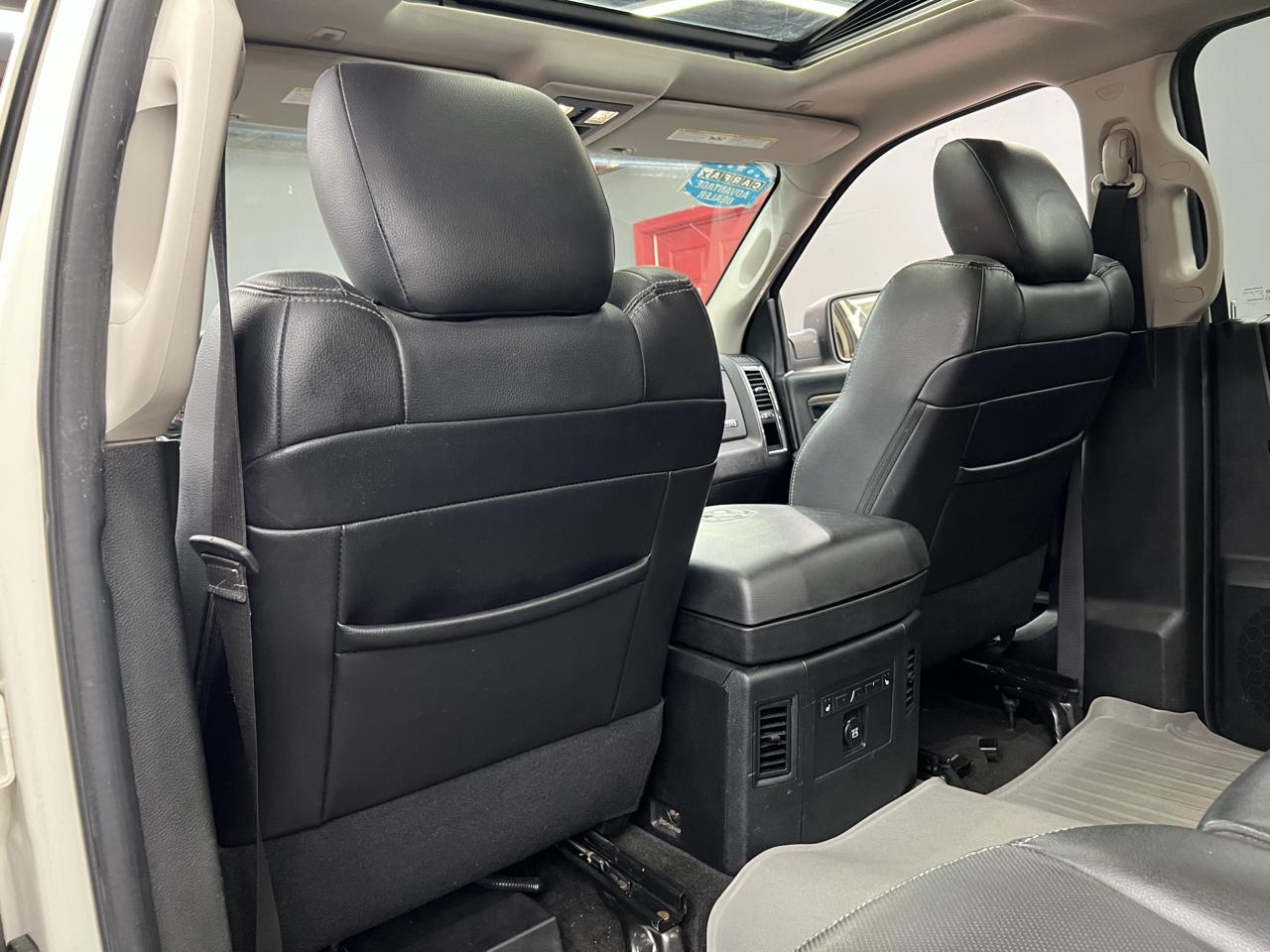 RAM 1500 Laramie Crew Cab SWB 4WD 2017