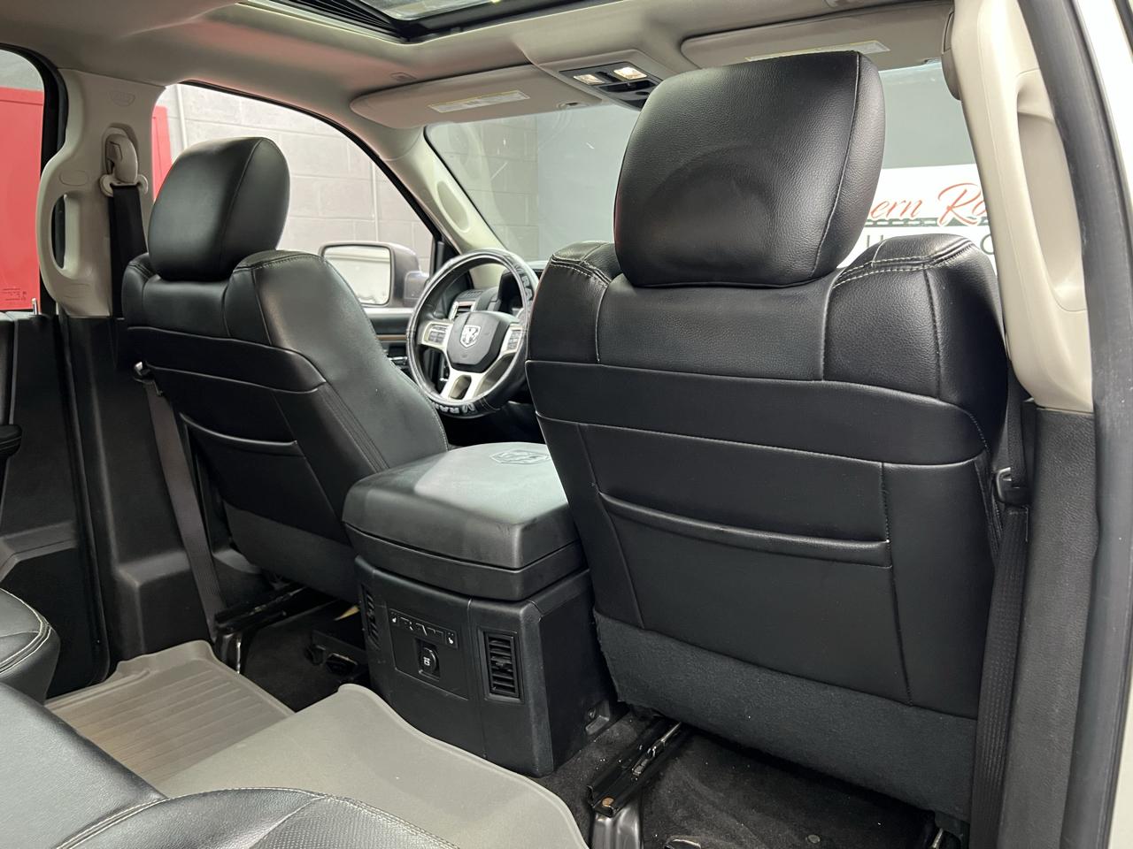 RAM 1500 Laramie Crew Cab SWB 4WD 2017