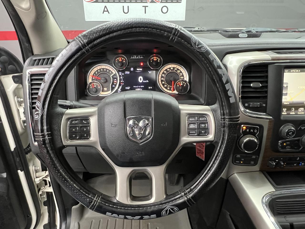 RAM 1500 Laramie Crew Cab SWB 4WD 2017