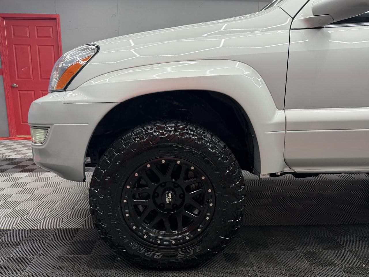 Lexus GX 470 Sport Utility 2005