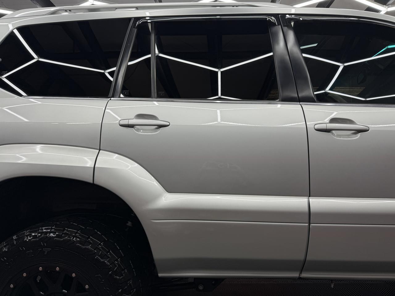 Lexus GX 470 Sport Utility 2005