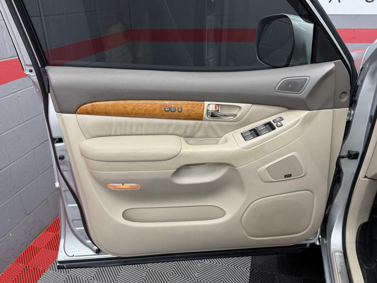 Lexus GX 470 Sport Utility 2005