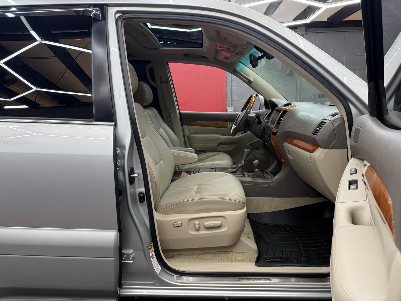 Lexus GX 470 Sport Utility 2005