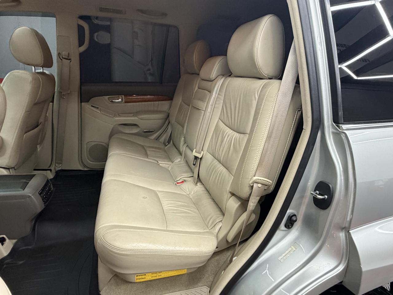 Lexus GX 470 Sport Utility 2005