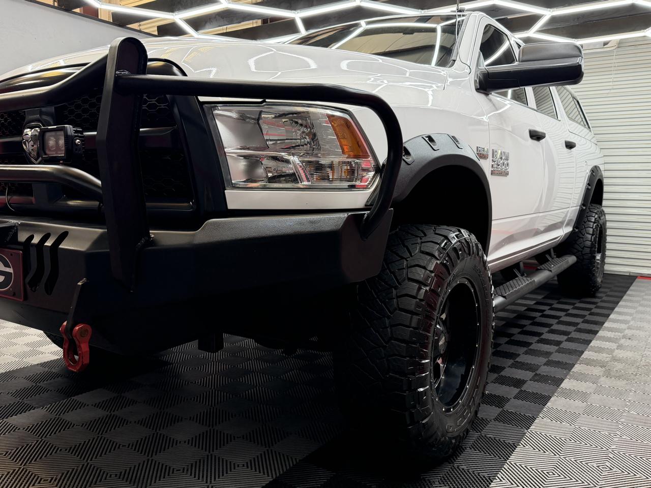 RAM 2500 Tradesman Crew Cab SWB 4WD 2017