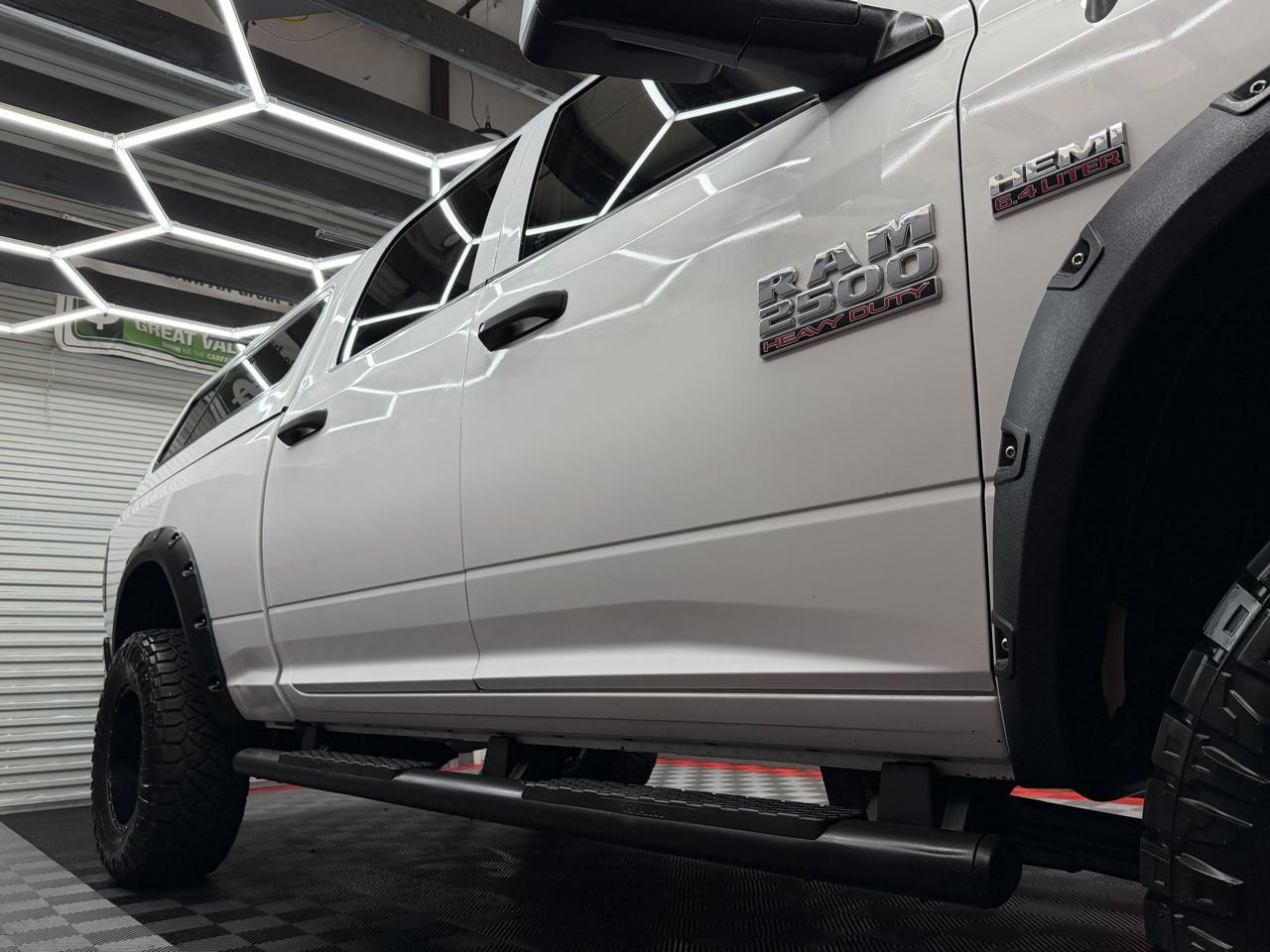 RAM 2500 Tradesman Crew Cab SWB 4WD 2017
