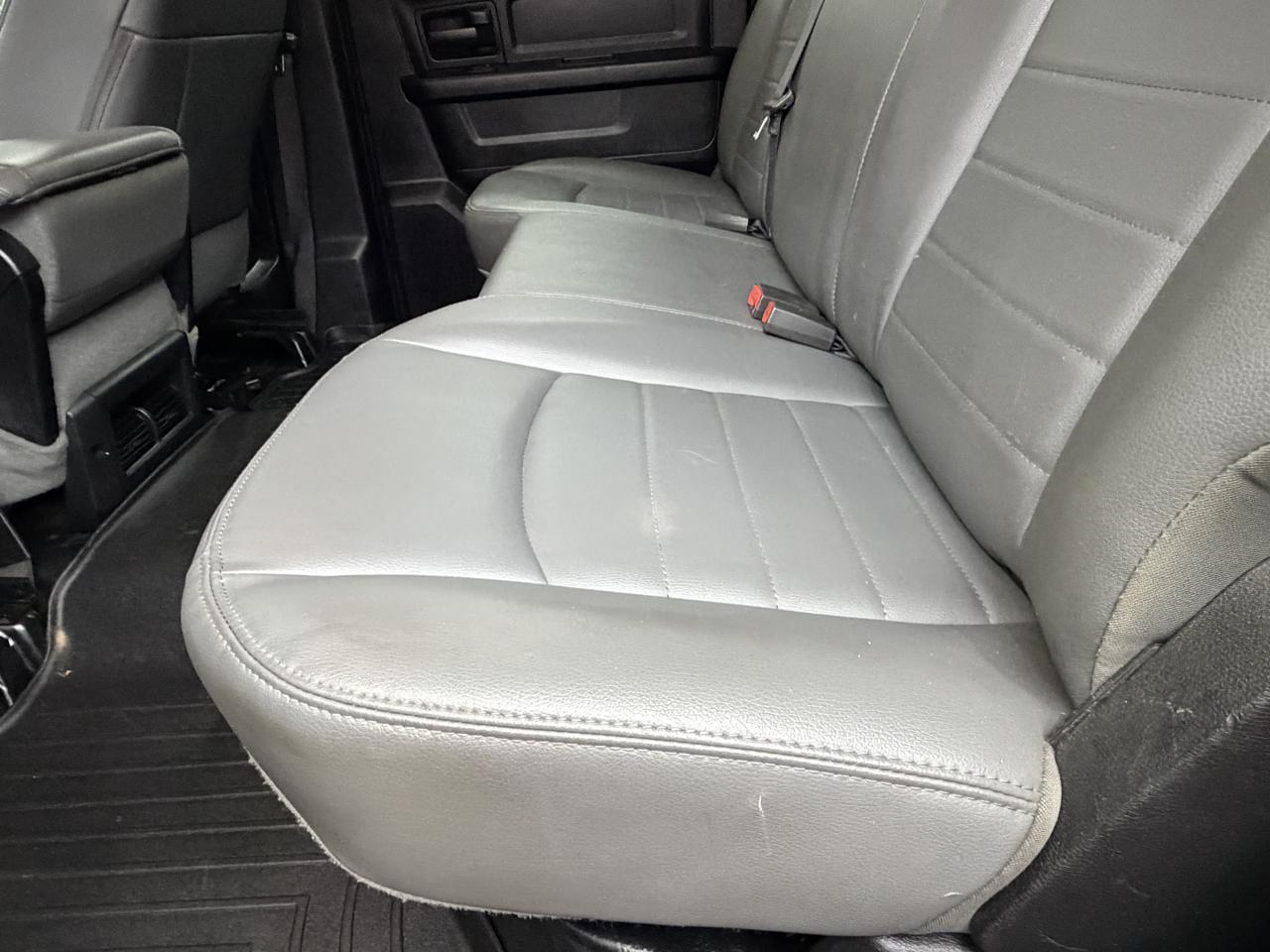 RAM 2500 Tradesman Crew Cab SWB 4WD 2017