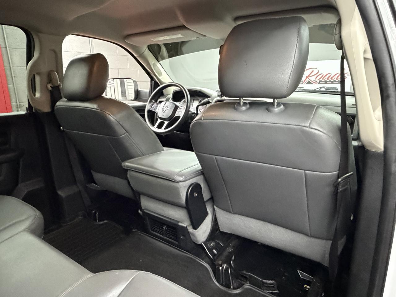 RAM 2500 Tradesman Crew Cab SWB 4WD 2017