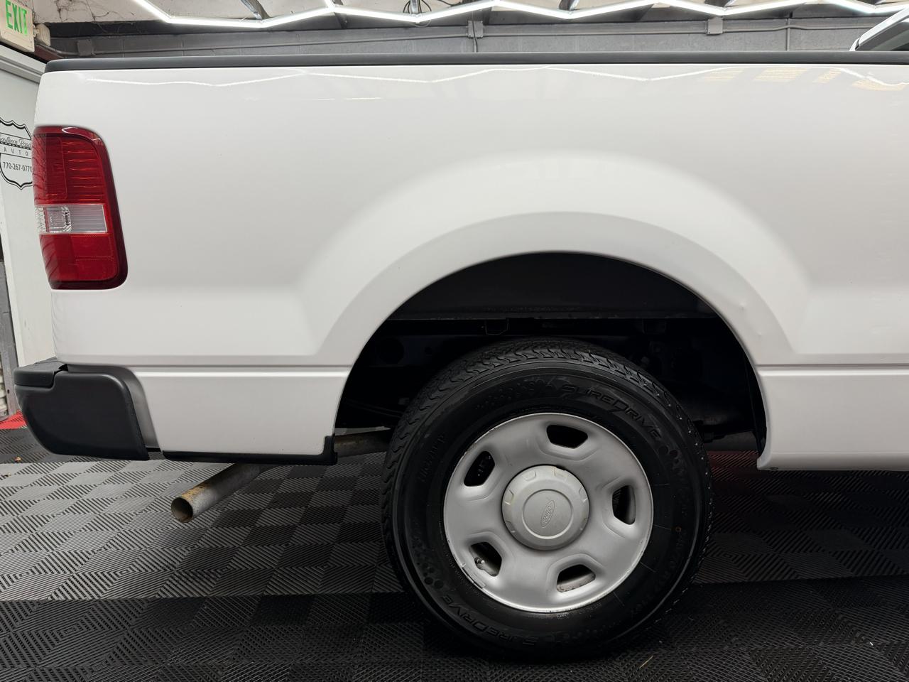 Ford F-150 XL Long Box 2WD 2007