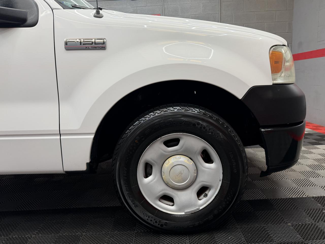Ford F-150 XL Long Box 2WD 2007