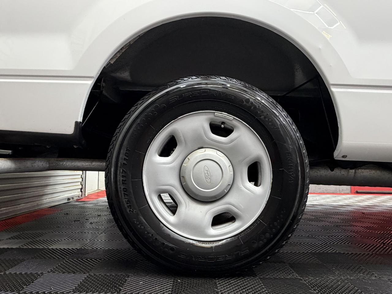 Ford F-150 XL Long Box 2WD 2007
