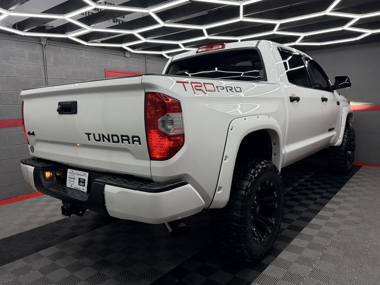 Toyota Tundra TRD Pro Crew Max 4WD 5.7L V8 2019