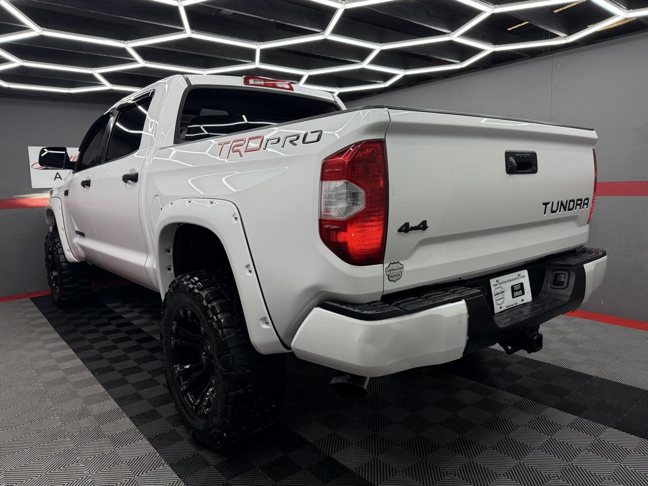 Toyota Tundra TRD Pro Crew Max 4WD 5.7L V8 2019