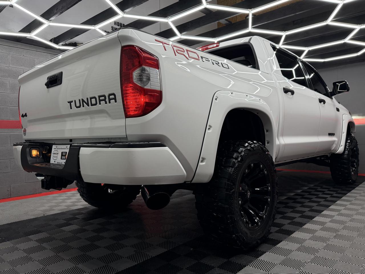 Toyota Tundra TRD Pro Crew Max 4WD 5.7L V8 2019