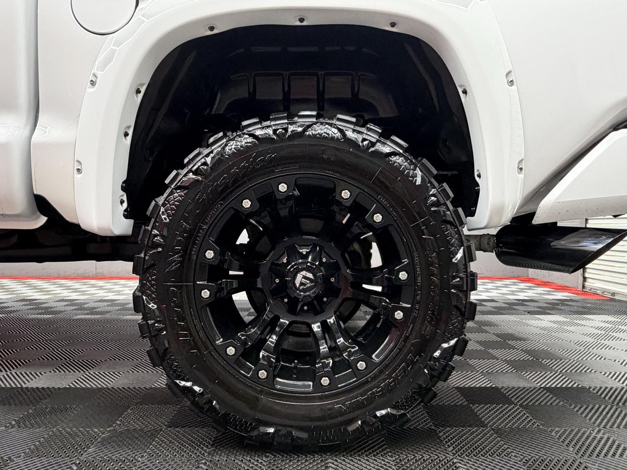 Toyota Tundra TRD Pro Crew Max 4WD 5.7L V8 2019