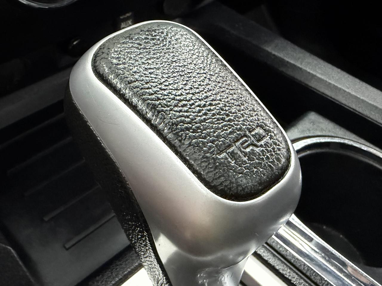 Toyota Tundra TRD Pro Crew Max 4WD 5.7L V8 2019