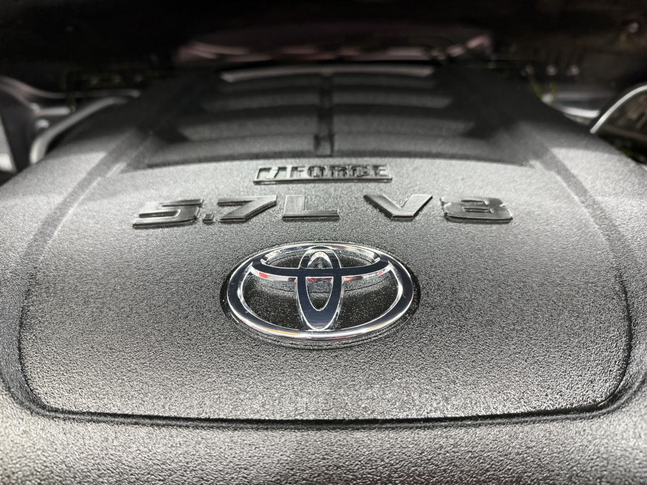 Toyota Tundra SR5 5.7L V8 CrewMax 4WD 2021