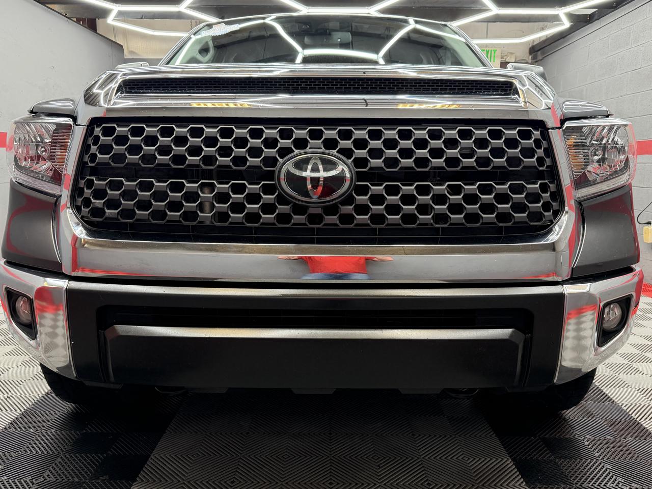 Toyota Tundra SR5 5.7L V8 CrewMax 4WD 2021
