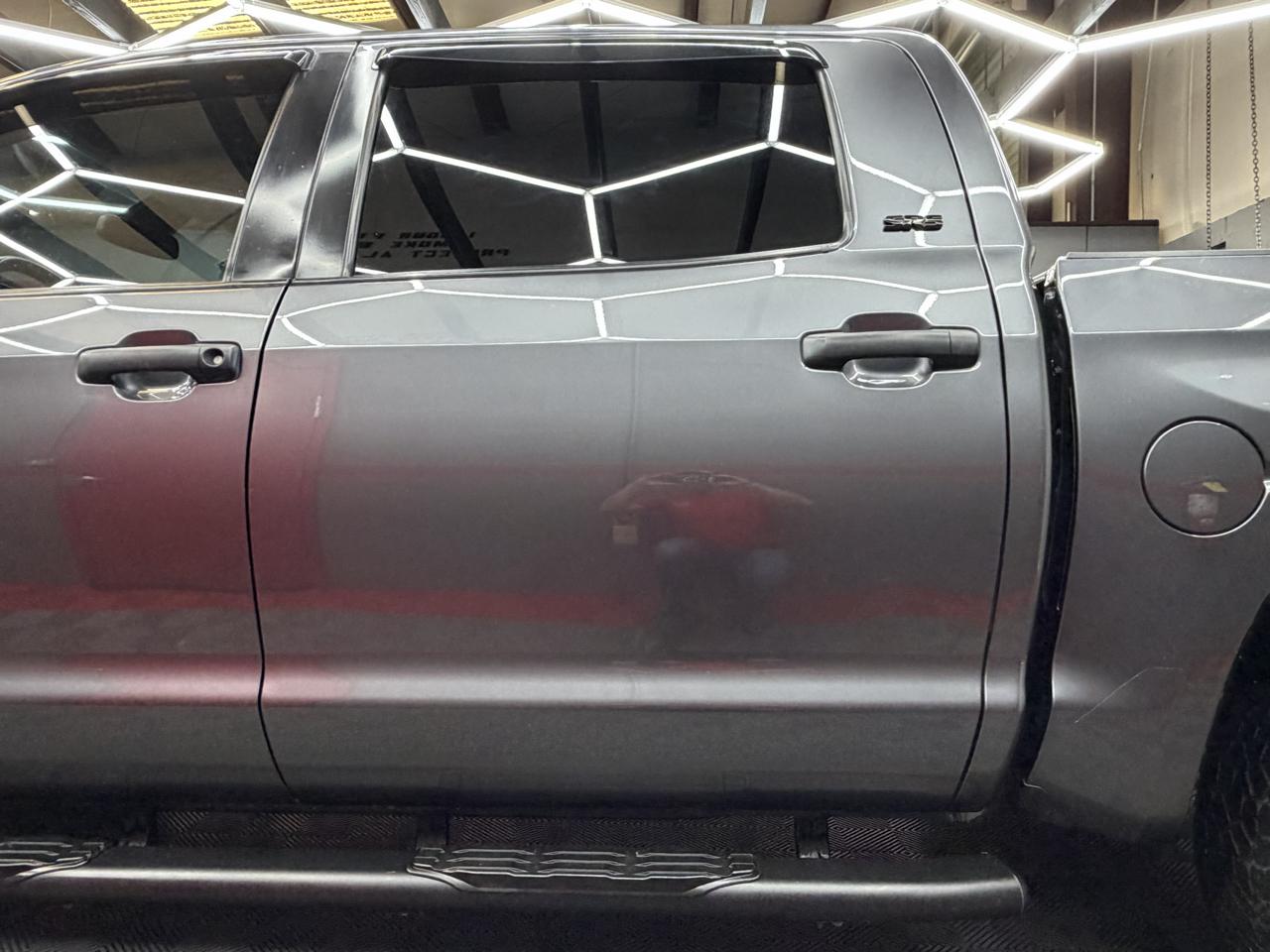 Toyota Tundra SR5 5.7L V8 CrewMax 4WD 2021