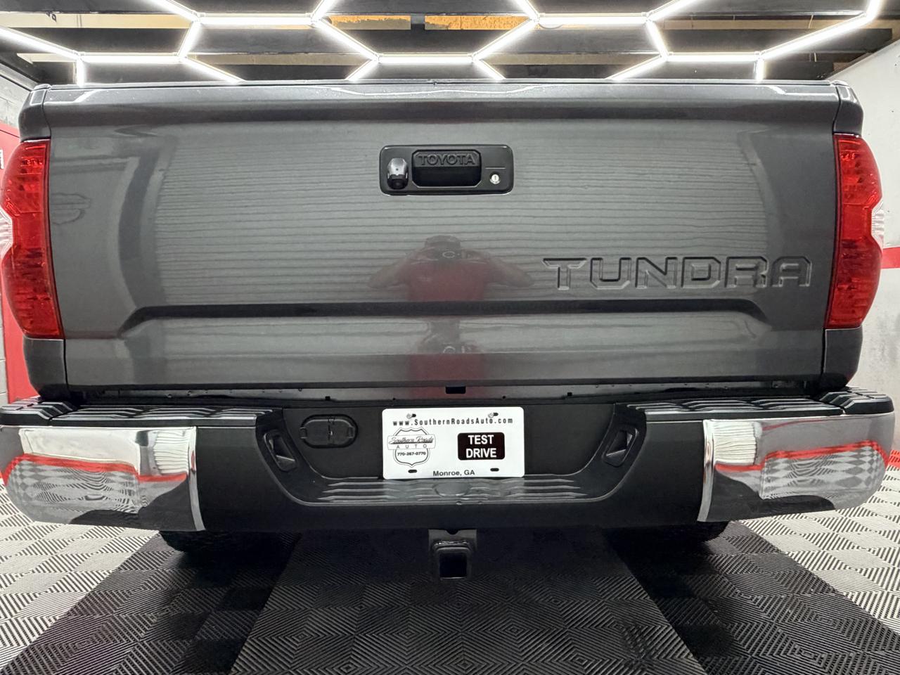 Toyota Tundra SR5 5.7L V8 CrewMax 4WD 2021