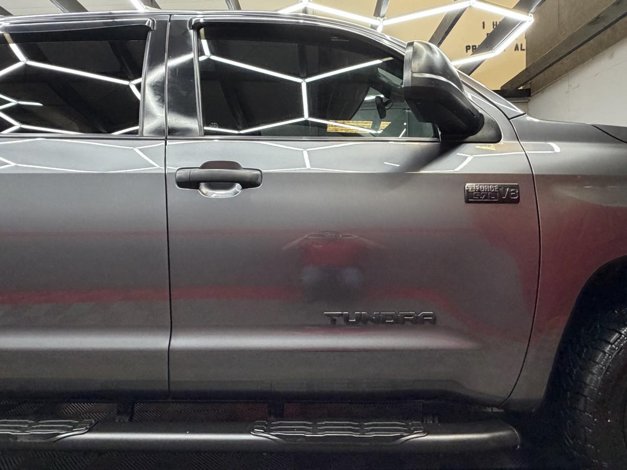 Toyota Tundra SR5 5.7L V8 CrewMax 4WD 2021