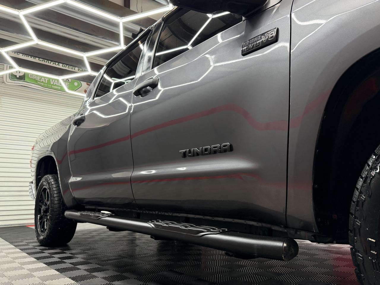 Toyota Tundra SR5 5.7L V8 CrewMax 4WD 2021
