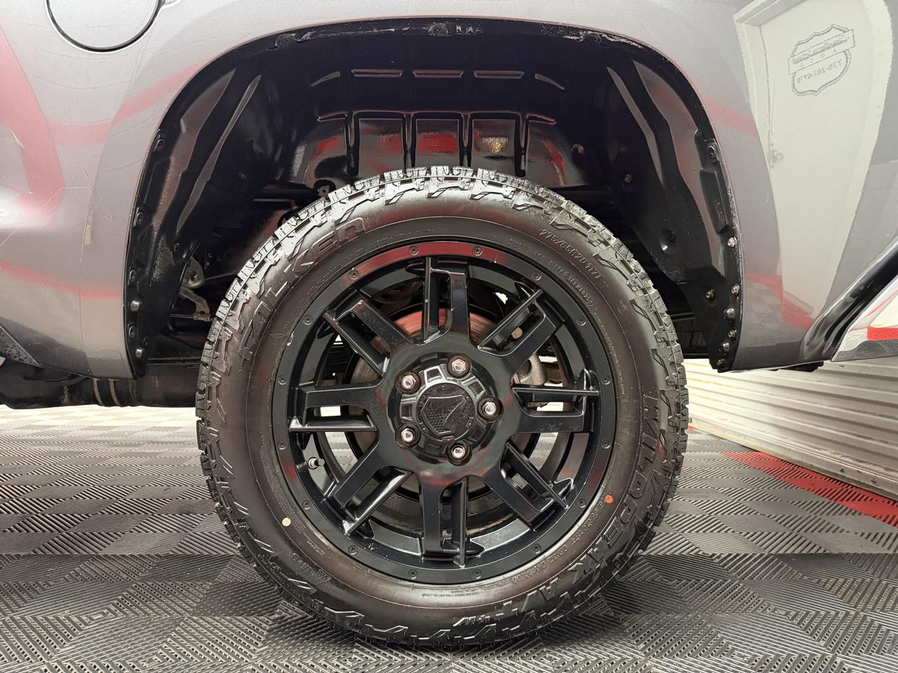 Toyota Tundra SR5 5.7L V8 CrewMax 4WD 2021