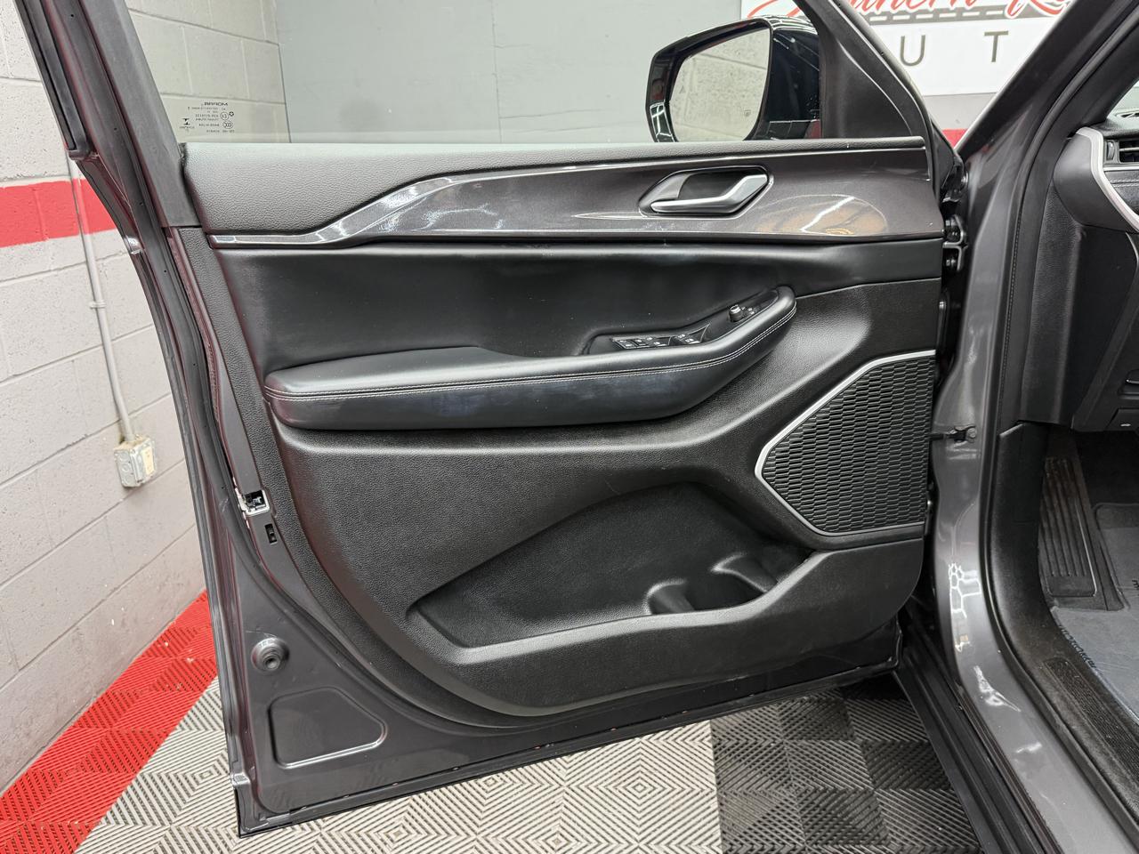 Jeep Grand Cherokee L  2021