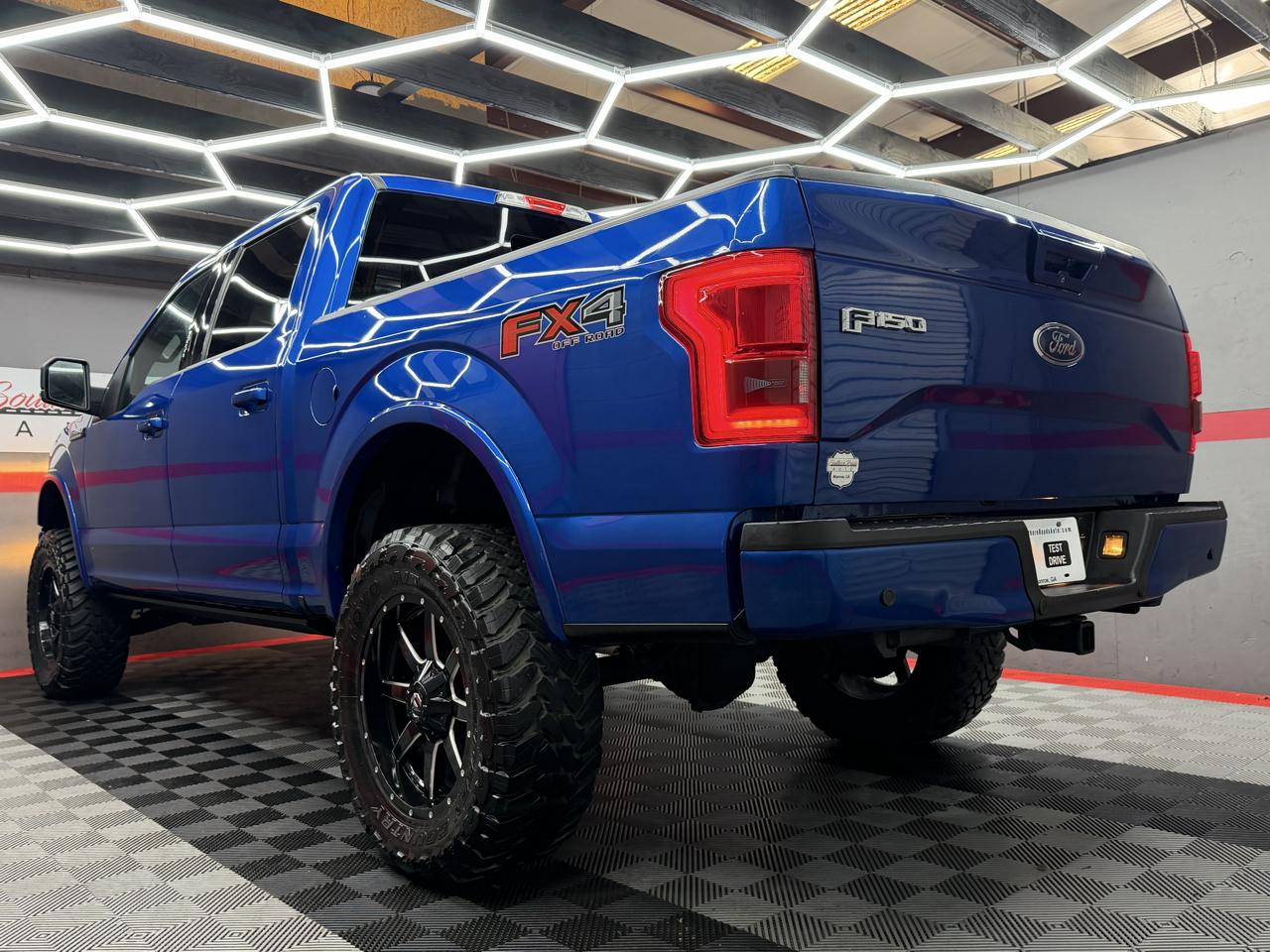 Ford F-150 Lariat SuperCrew 6.5-ft. Bed 4WD 2017