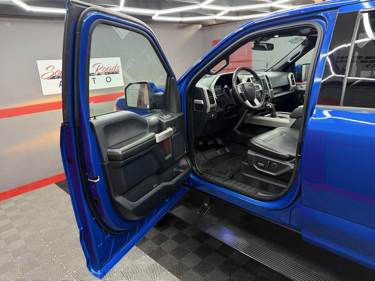 Ford F-150 Lariat SuperCrew 6.5-ft. Bed 4WD 2017