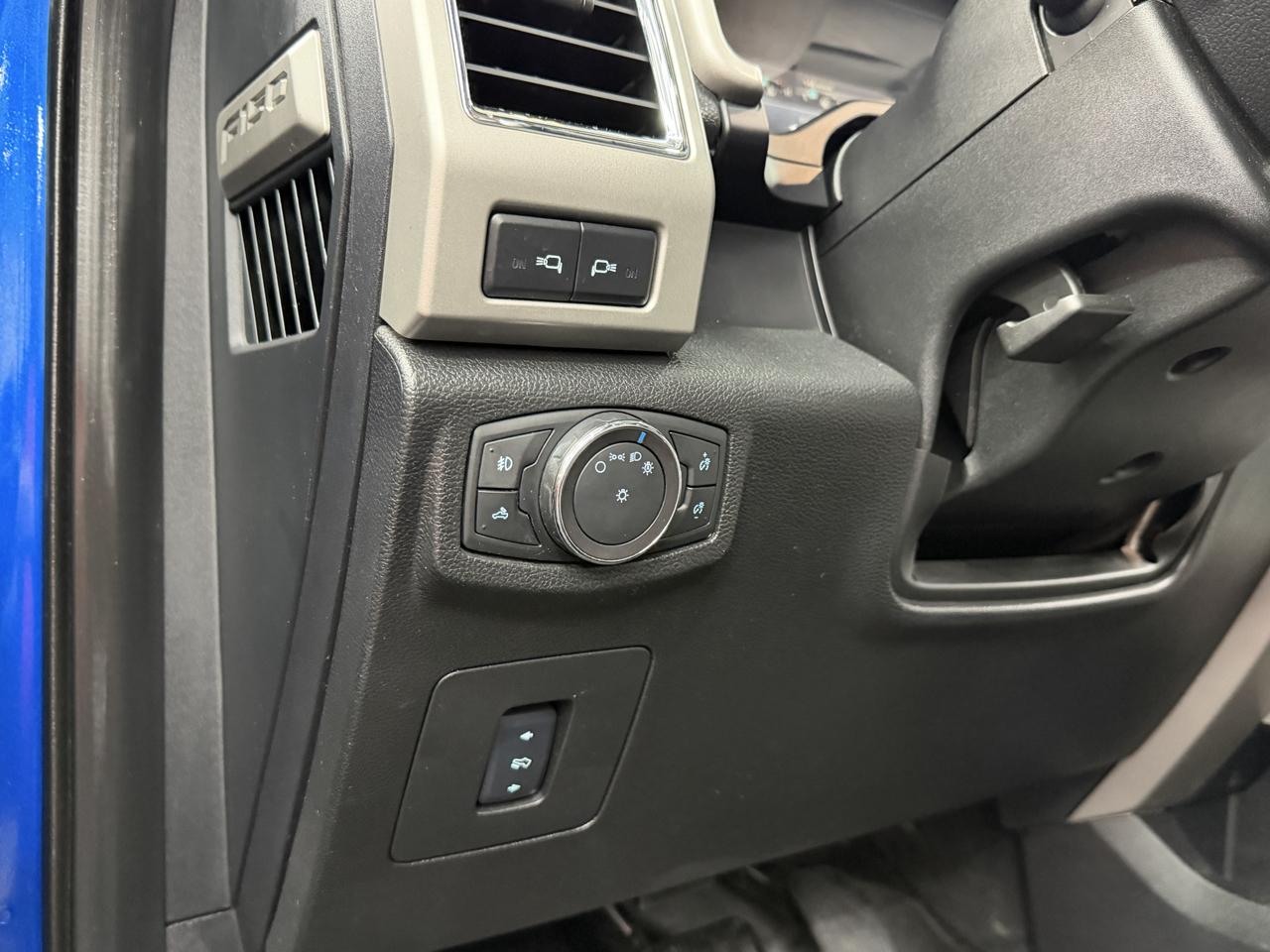 Ford F-150 Lariat SuperCrew 6.5-ft. Bed 4WD 2017