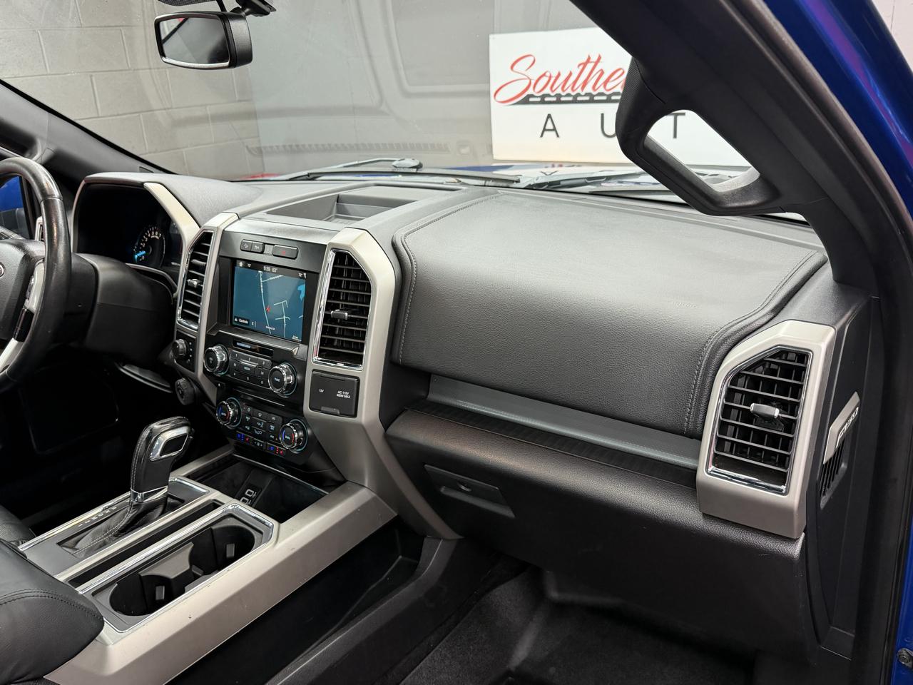 Ford F-150 Lariat SuperCrew 6.5-ft. Bed 4WD 2017