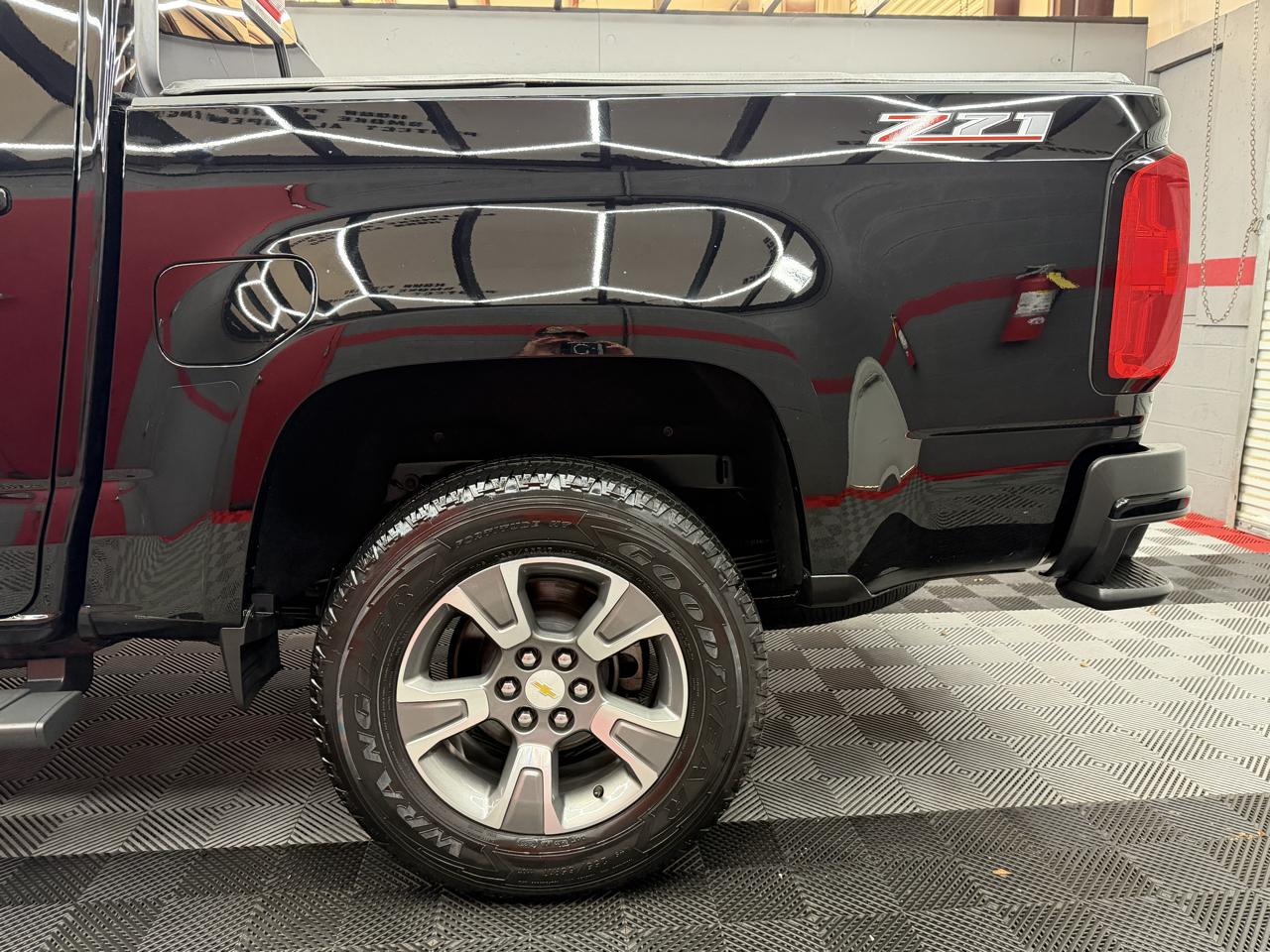 Chevrolet Colorado Z71 Crew Cab 2WD Short Box 2019