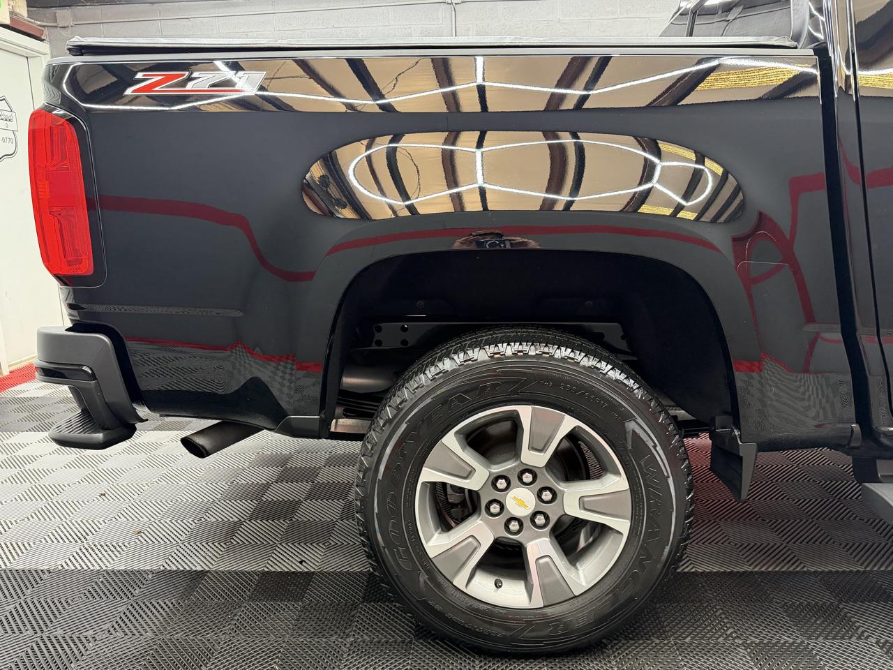 Chevrolet Colorado Z71 Crew Cab 2WD Short Box 2019