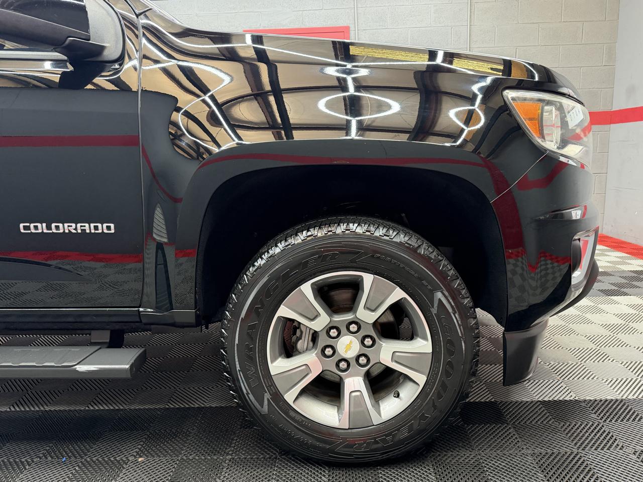 Chevrolet Colorado Z71 Crew Cab 2WD Short Box 2019